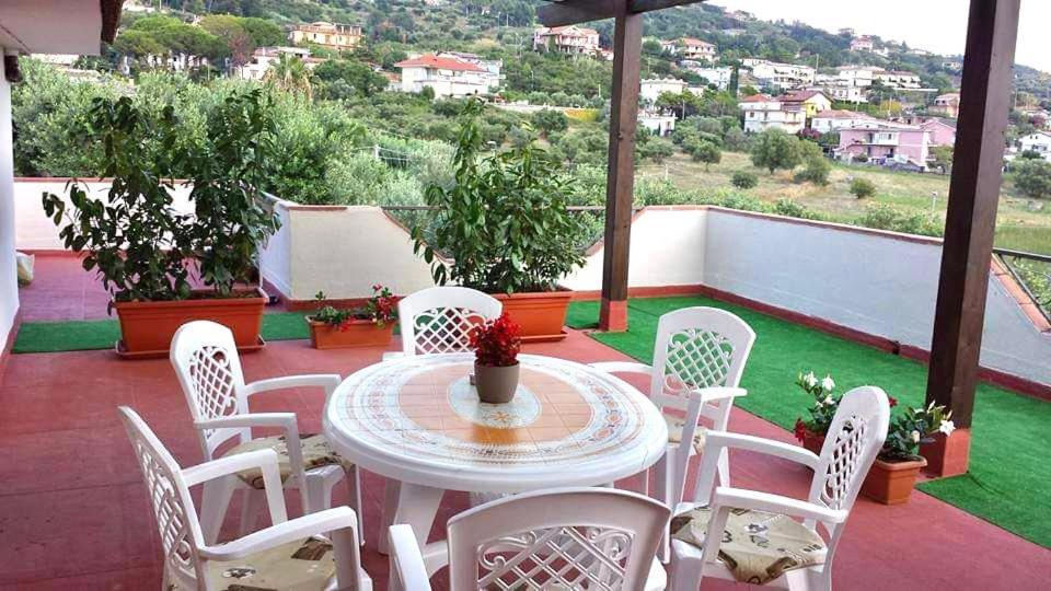 B&B Terrazza Mare อากรอโปลี ภายนอก รูปภาพ